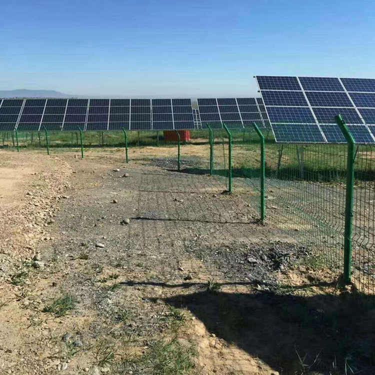 太陽能發電場區圍欄標準圖片4