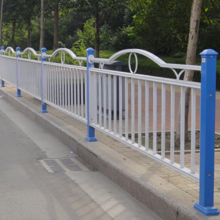 道路隔離護欄